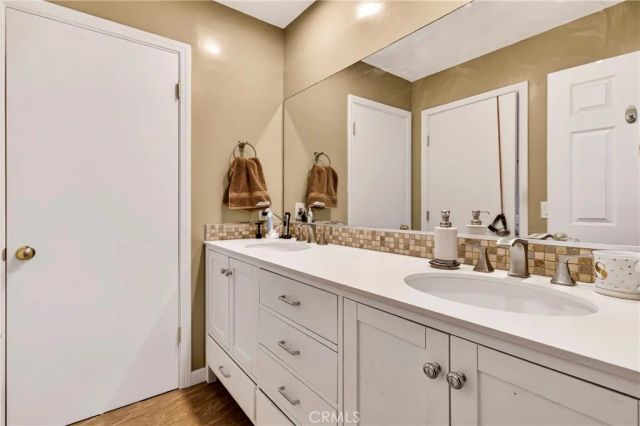 17 Quista, Chico, CA 95926