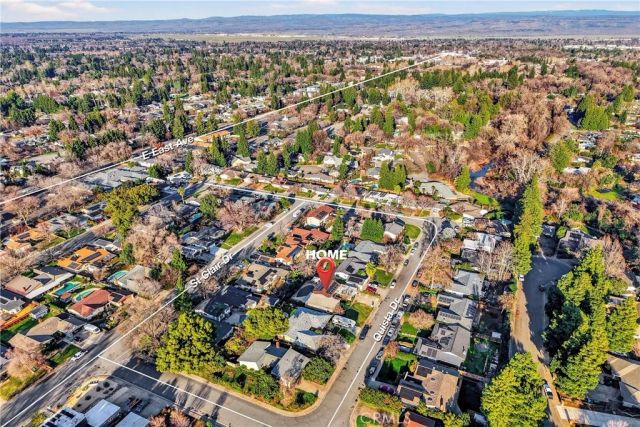 17 Quista, Chico, CA 95926