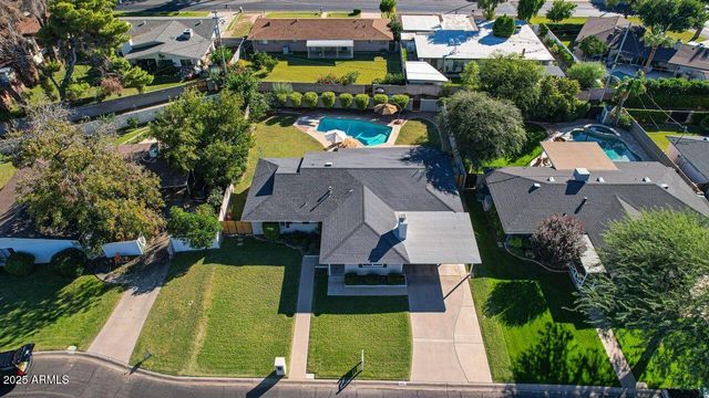 805 W NORTHVIEW Avenue, Phoenix, AZ 85021