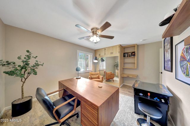 805 W NORTHVIEW Avenue, Phoenix, AZ 85021