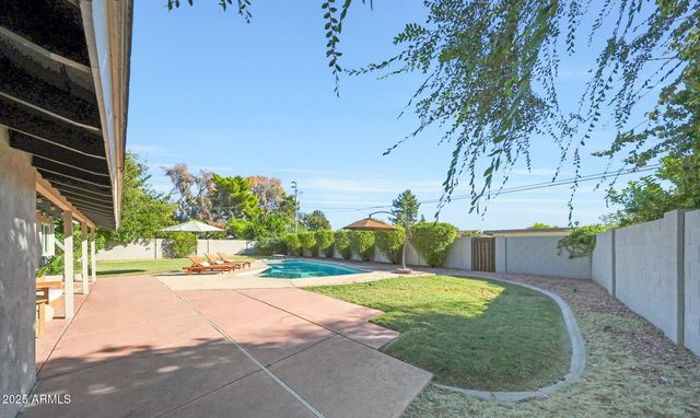 805 W NORTHVIEW Avenue, Phoenix, AZ 85021