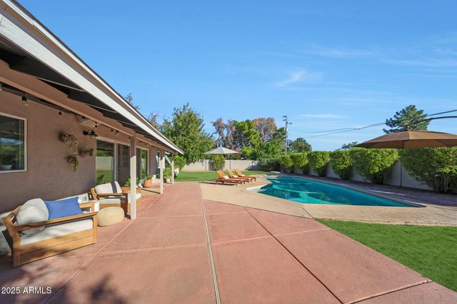 805 W NORTHVIEW Avenue, Phoenix, AZ 85021