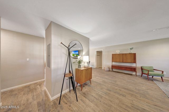 805 W NORTHVIEW Avenue, Phoenix, AZ 85021