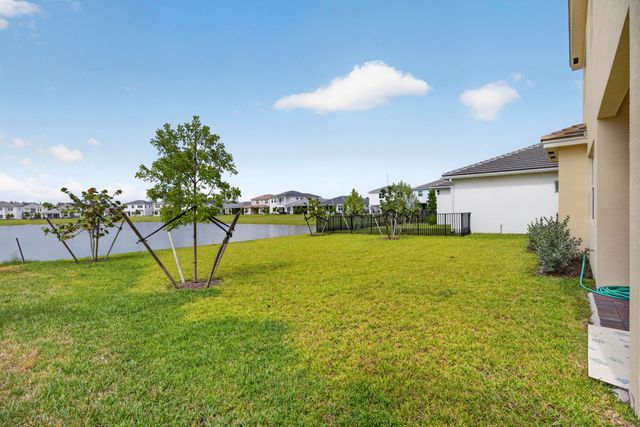 13802 Prickly Cone Cove, Westlake, FL 33470