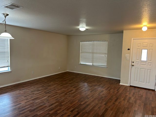 6207 HIGBEE ML, San Antonio, TX 78247