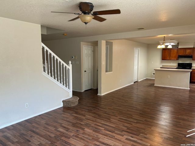 6207 HIGBEE ML, San Antonio, TX 78247