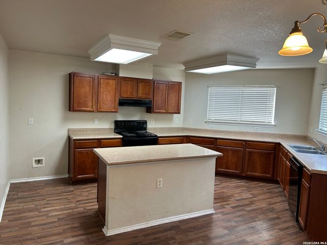 6207 HIGBEE ML, San Antonio, TX 78247
