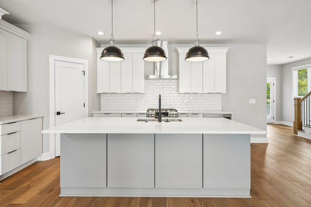 707 28th Ave, N, Nashville, TN 37208