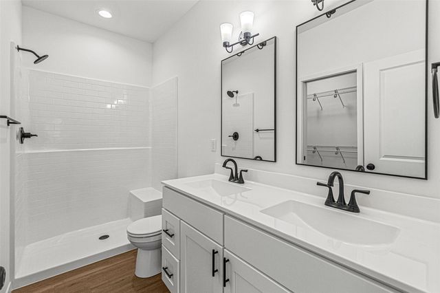 270 Pine Grove Lane, Iowa City, IA 52246