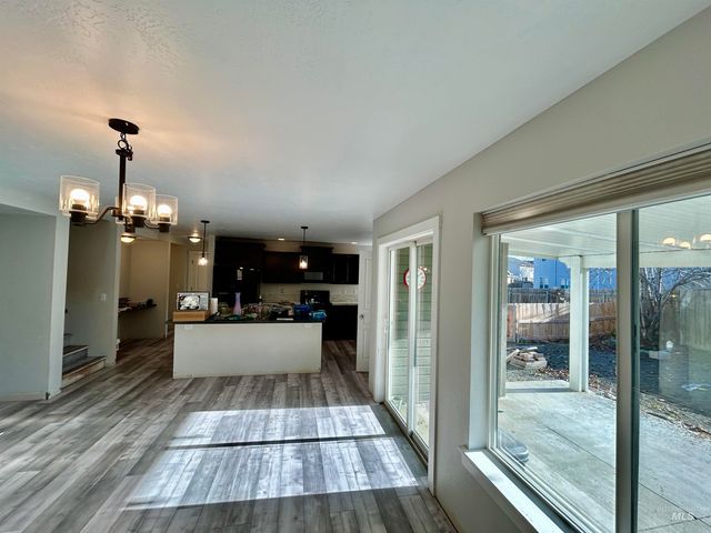 1647 Gold Street, Middleton, ID 83644