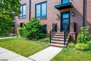5 E Hartwick Dr, Montgomery Twp., NJ 08558