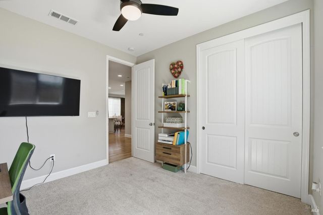 556 Yarrow Ct, Fairfield, CA 94534