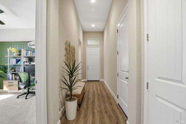 556 Yarrow Ct, Fairfield, CA 94534