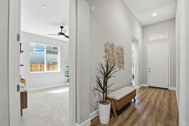 556 Yarrow Ct, Fairfield, CA 94534
