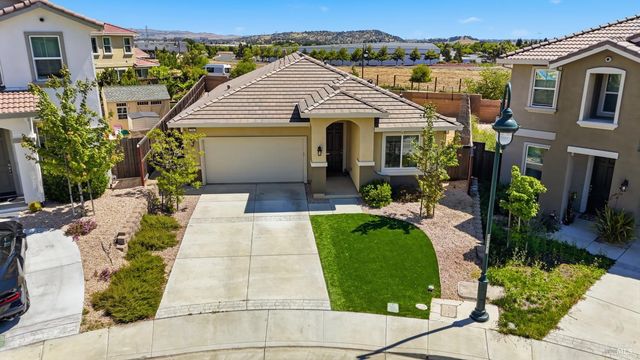 556 Yarrow Ct, Fairfield, CA 94534