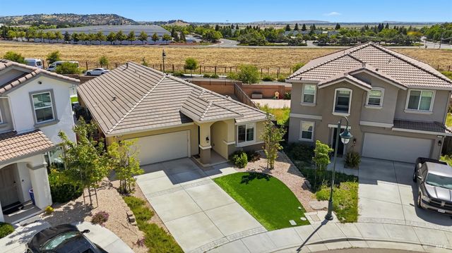556 Yarrow Ct, Fairfield, CA 94534