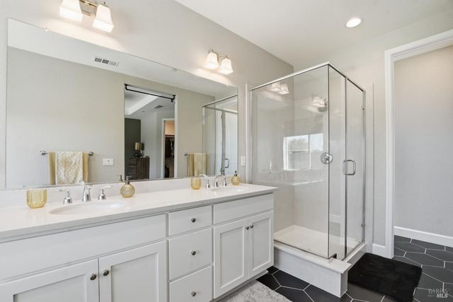 556 Yarrow Ct, Fairfield, CA 94534