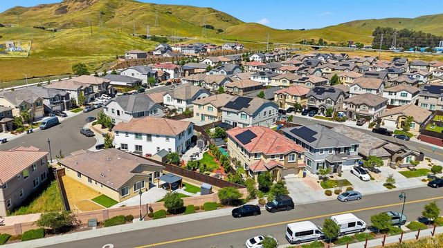 556 Yarrow Ct, Fairfield, CA 94534