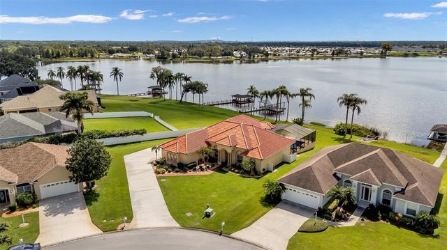 272 RUBY LAKE LANE, Winter Haven, FL 33884