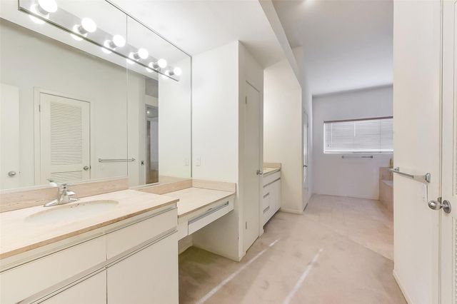 18201 Sandy Cove, Houston, TX 77058