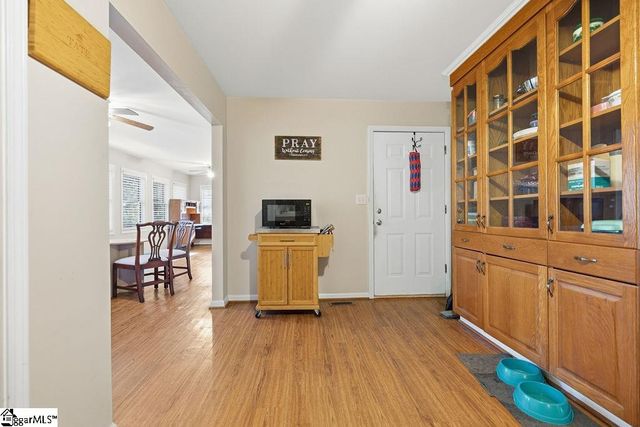 203 C P Hanks Road, Iva, SC 29655