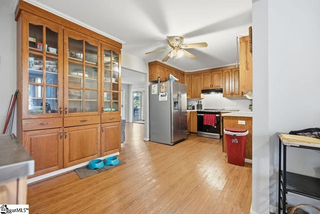 203 C P Hanks Road, Iva, SC 29655