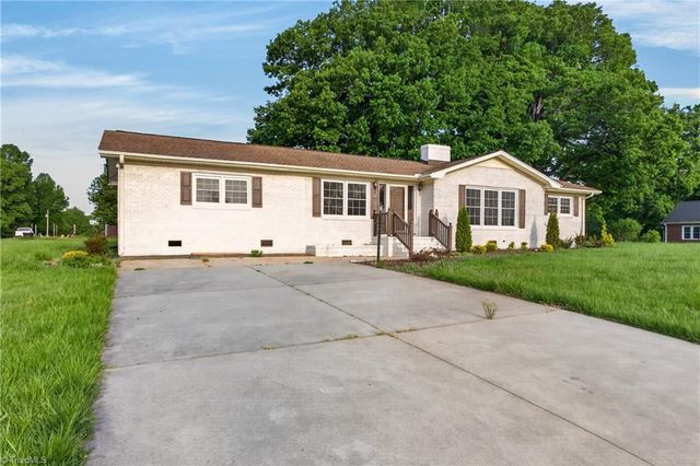 3799 Mack Lineberry Road, Franklinville, NC 27248