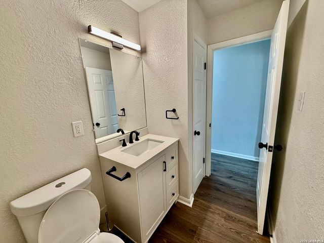 839 Pleasure Park, San Antonio, TX 78227