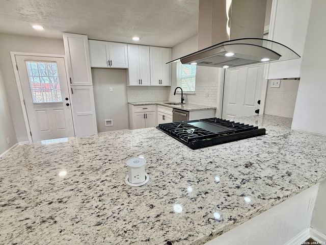 839 Pleasure Park, San Antonio, TX 78227