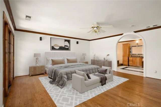 5220 Collier Place, Woodland Hills, CA 91356