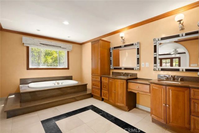 5220 Collier Place, Woodland Hills, CA 91356