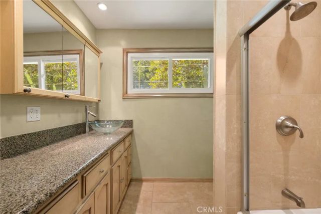 5220 Collier Place, Woodland Hills, CA 91356