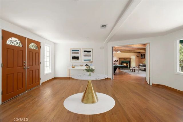 5220 Collier Place, Woodland Hills, CA 91356