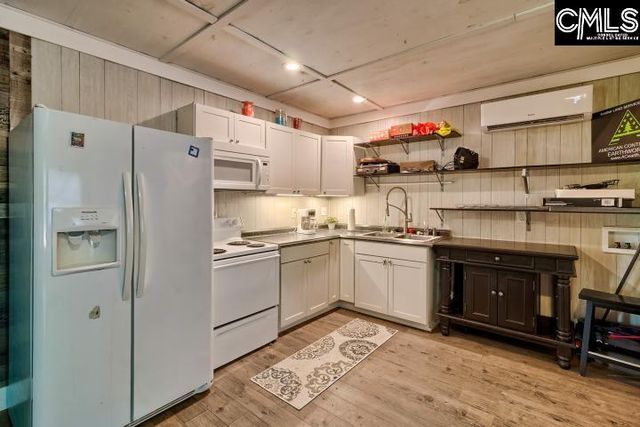 2063 Derrick Hollow Road, Leesville, SC 29070