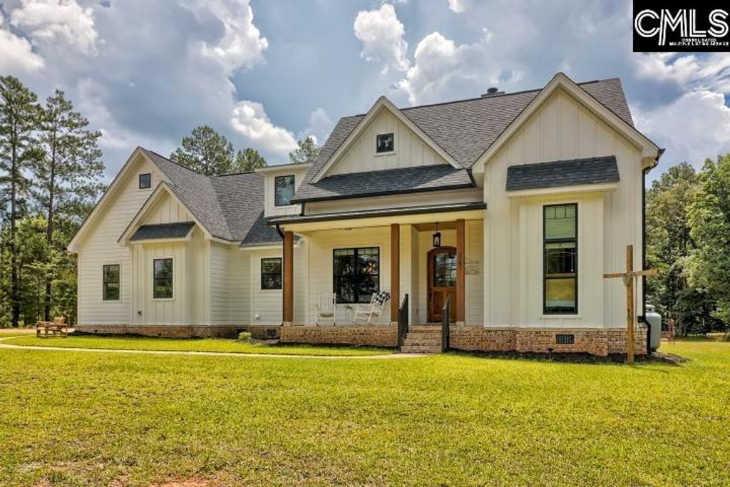 2063 Derrick Hollow Road, Leesville, SC 29070