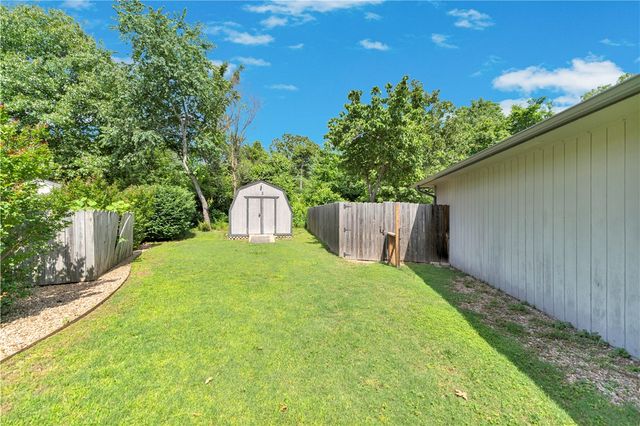 3 Ashton Circle, Bella Vista, AR 72715