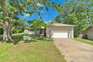 3 Ashton Circle, Bella Vista, AR 72715