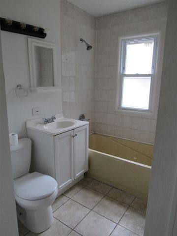 1001 8TH STREET, Green Bay, WI 54304