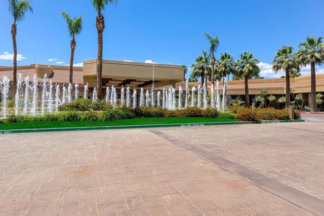 76216 Sweet Pea Way, Palm Desert, CA 92211