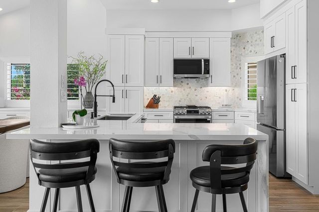 76216 Sweet Pea Way, Palm Desert, CA 92211