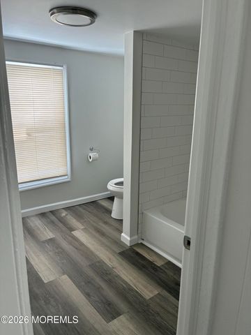 33 Washington Street 2nd floor, Red Bank, NJ 07701