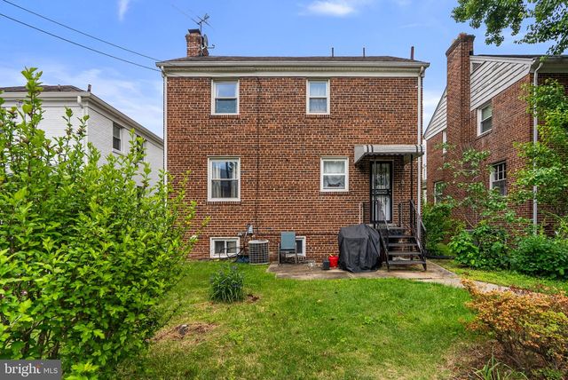 1828 MICHIGAN AVE NE, Washington, DC 20018