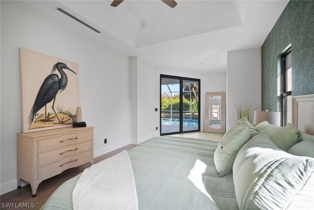 1677 Northgate DR, Naples, FL 34105