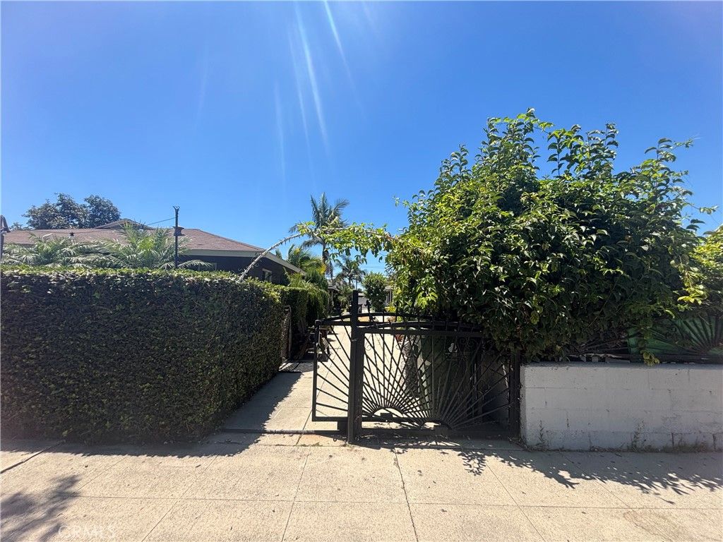 623 Gulf Ave,, Wilmington, CA 90744