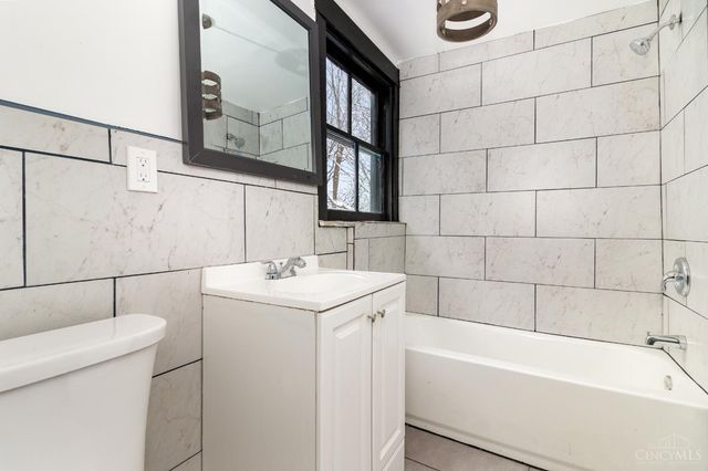 3712 Cass Avenue, Cincinnati, OH 45223