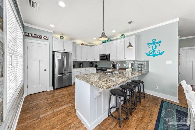 6052 Sawgrass Dr, Gulf Shores, AL 36542