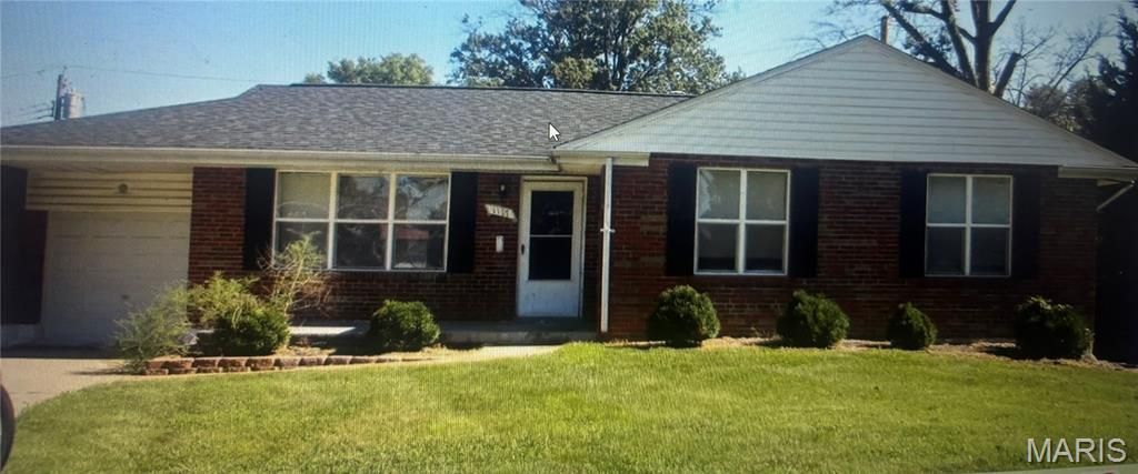 1177 Southworth Court, St Louis, MO 63137