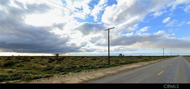 14000 W Nugent, Lancaster, CA 93534
