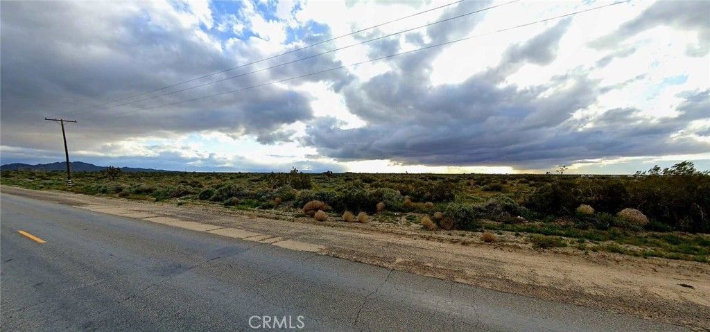 14000 W Nugent, Lancaster, CA 93534