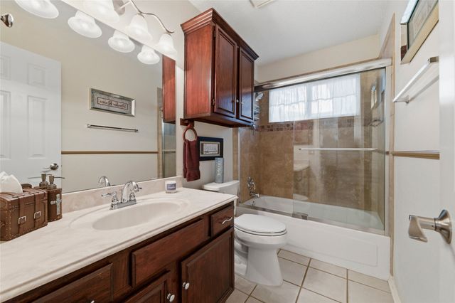 840 Lionel Way, Fort Worth, TX 76108